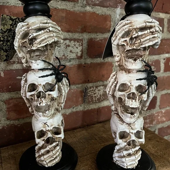 Christian Siriano skull spider candlesticks new with tags perfect for Halloween - Picture 4 of 6